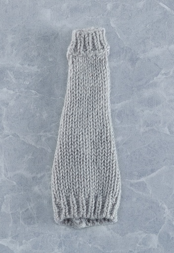 [M06714] figma Styles Backless Sweater